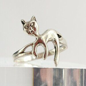 Hand Carved Cute Kitty Cat Figural Shaped Sterling Silver Ring - sz 8.75